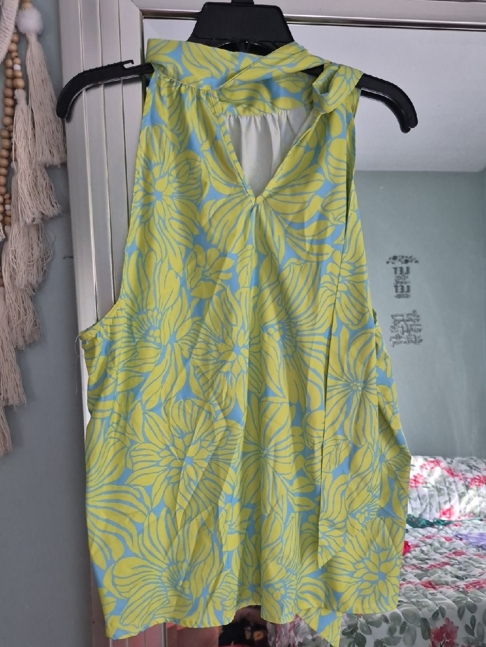 New York & Company Yellow Floral Sleeveless Tank with Light Blue Ground